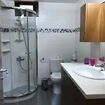 Giannoullas Luxury2bedroom House In Apartment