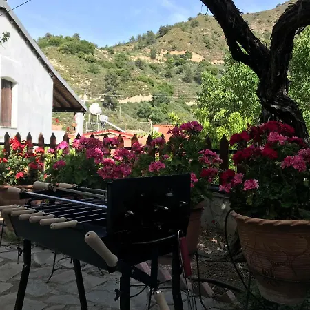 Giannoullas Luxury2bedroom House In Καλοπαναγιώτης