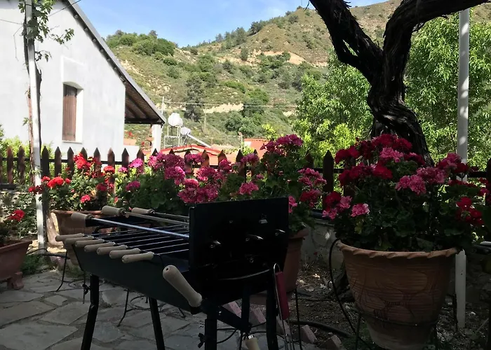 Giannoullas Luxury2bedroom House In カロパナイオティス